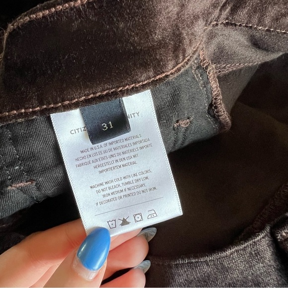 CITIZENS OF HUMANITY - Lilah Velvet High Rise Bootcut Pants - Pony (Brown) - Picture 7 of 14